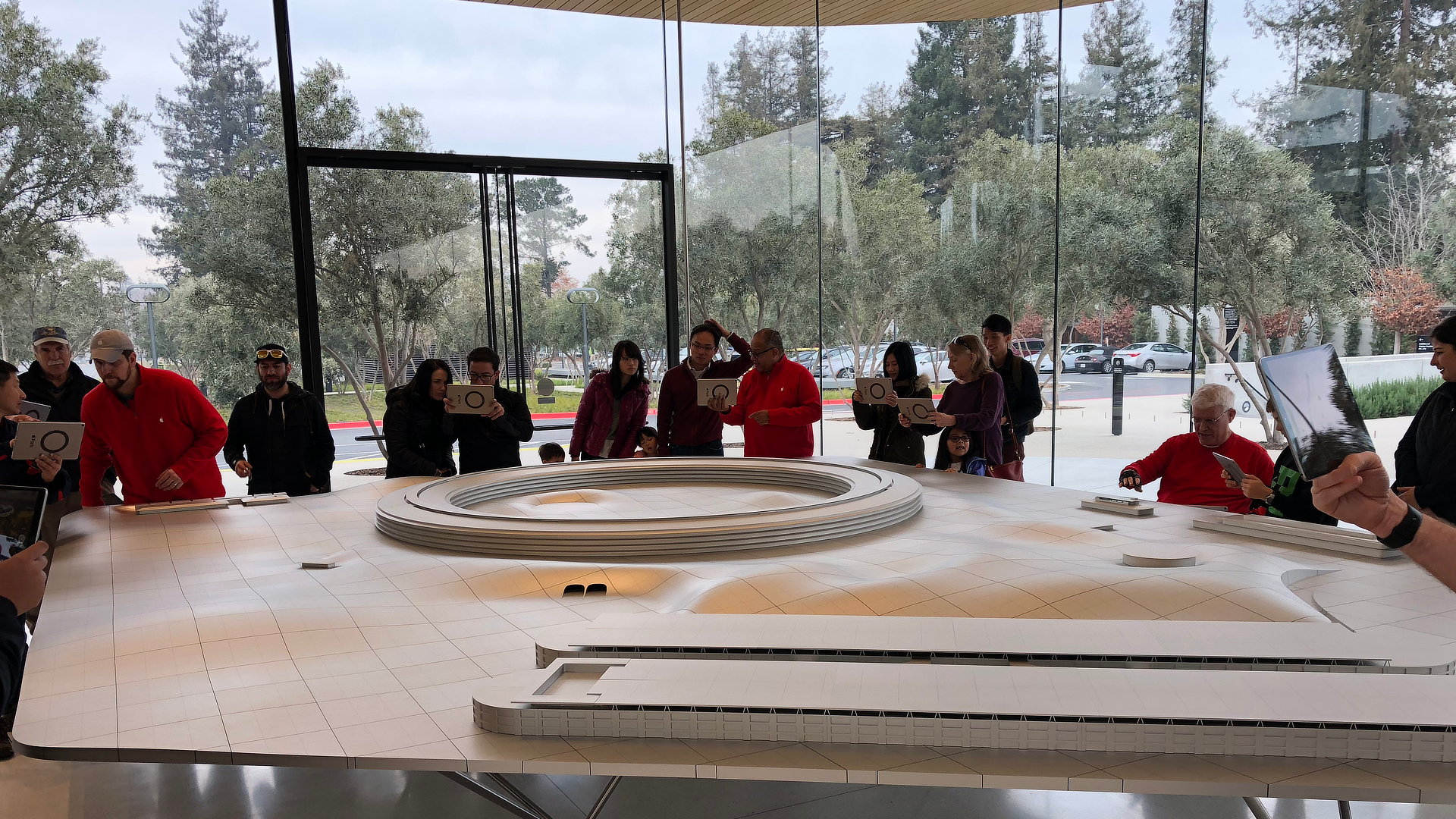 Sunnyside - Apple Park : Visitor Center AR 02